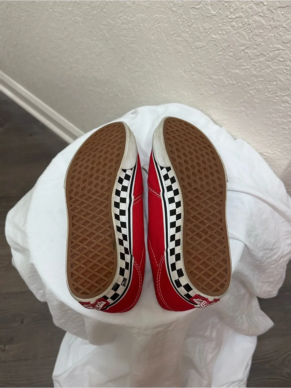 Vans Authentic Red Canvas Lace-Up Sneakers Women’s Size US Youth 6 Unisex